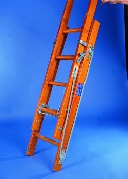 Industrial Timber Ladder with Hardwood Rungs-Two Section Rope Operated to BS1129 Class 1:1990